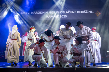 Narodne noše - 1. dan (30)